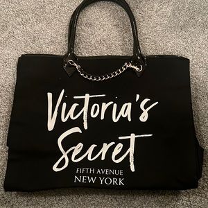 NWOT never before used Victoria’s Secret black tote bag